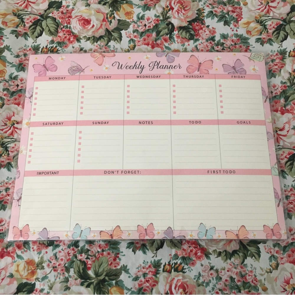 Butterfly & Flower Cottagecore Weekly Planner Notepad - Picture 3 of 5